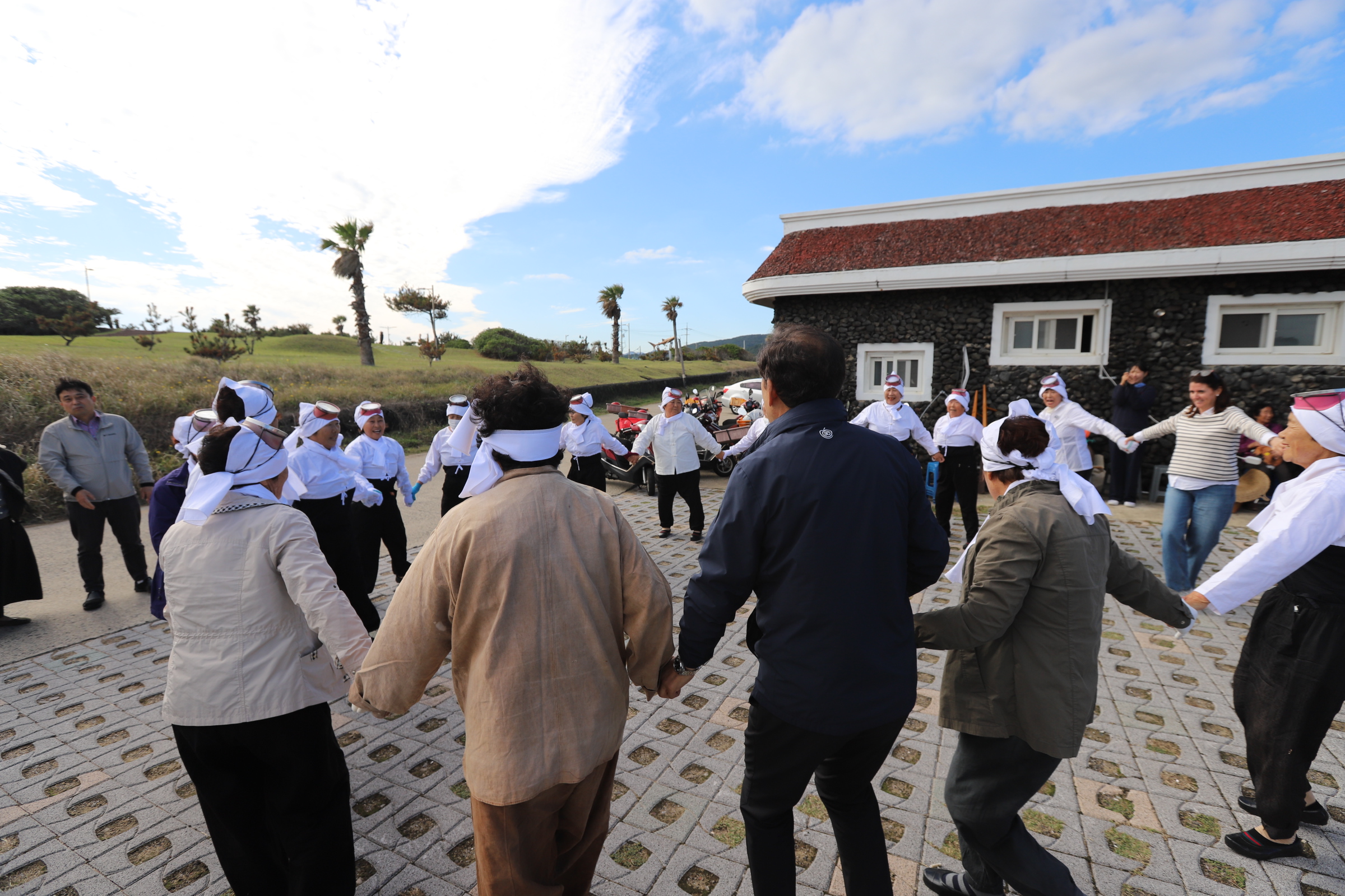 KakaoTalk_20261023_142411264_14.jpg